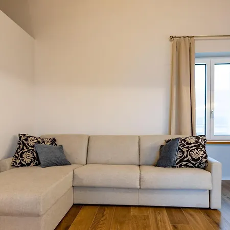 Guest house Neive * Neive